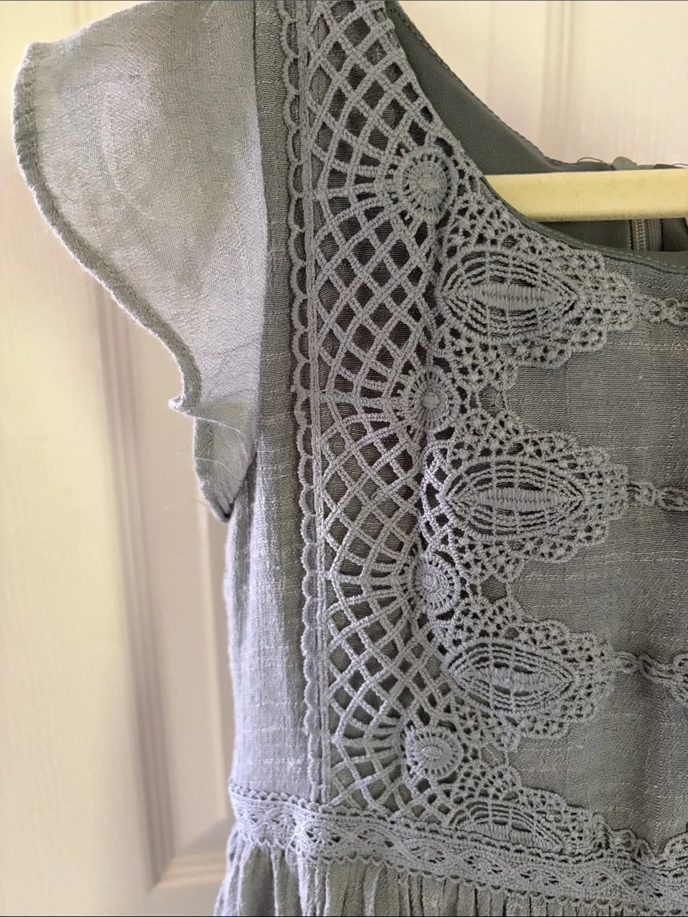 Girls' Gray/Green Lace-Trim Maxi Dress